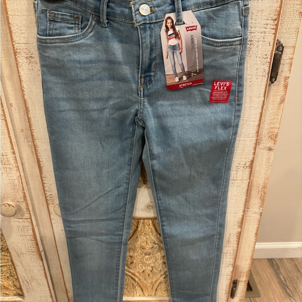 Levi's Women's Light Blue Skinny Jeans